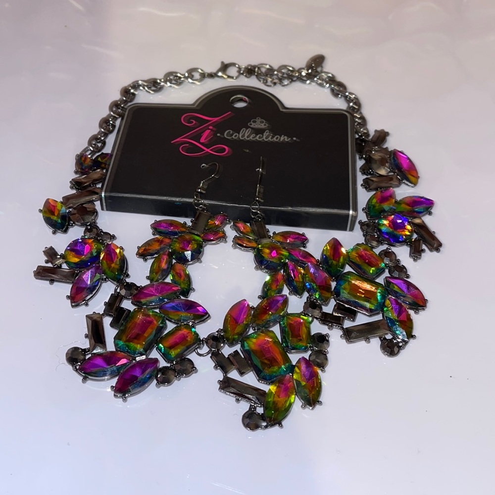 Cabochon rhinestone necklace earrings set